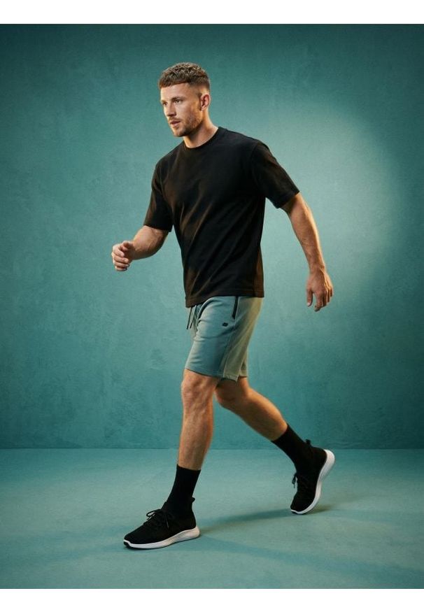 Sinsay - Wiskozowe szorty - zielony. Kolor: zielony. Materiał: wiskoza