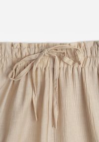 Born2be - Beżowe Szerokie Spodnie z Wiskozy Zyona. Okazja: na co dzień. Kolor: beżowy. Materiał: wiskoza. Styl: casual, klasyczny #5