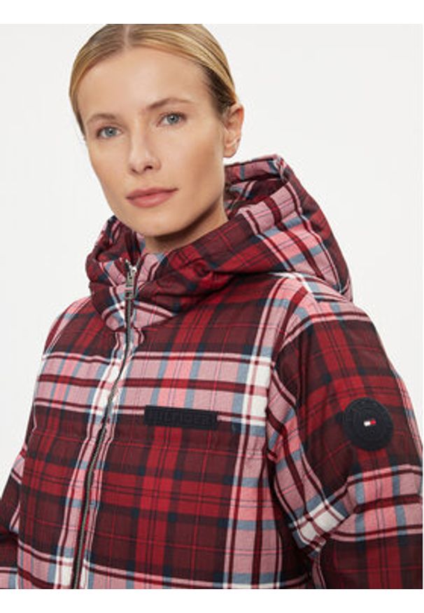 TOMMY HILFIGER - Tommy Hilfiger Kurtka zimowa New York Tartan WW0WW40233 Czerwony Relaxed Fit. Kolor: czerwony. Materiał: syntetyk. Sezon: zima