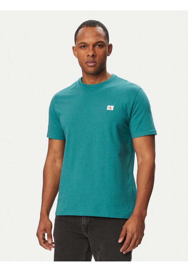 Calvin Klein Jeans T-Shirt LV04RC272G Niebieski Regular Fit. Kolor: niebieski. Materiał: bawełna