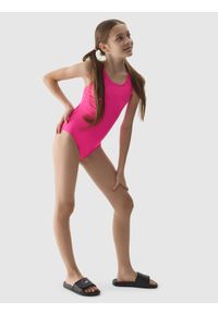 4F JUNIOR - Kostium kąpielowy jednoczęściowy dziewczęcy - fuksja. Kolor: różowy. Materiał: elastan, syntetyk, materiał, włókno. Wzór: jednolity