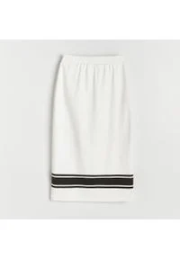 Reserved - Dzianinowa spódnica midi - Kremowy. Kolor: kremowy. Materiał: dzianina #1