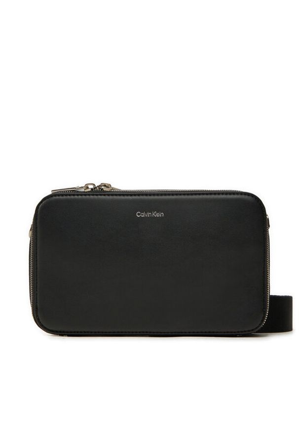 Calvin Klein Saszetka Ck Sleek Camera Bag K50K512750 Czarny. Kolor: czarny. Materiał: skóra