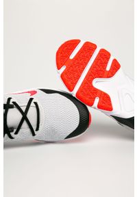 Nike - Buty Legend Essential. Nosek buta: okrągły. Zapięcie: sznurówki. Kolor: szary. Materiał: syntetyk, materiał, guma. Szerokość cholewki: normalna #2