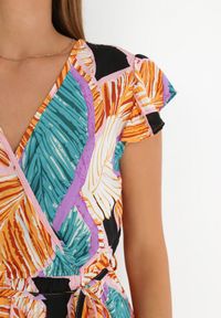 Born2be - Pomarańczowa Sukienka Donky. Typ kołnierza: kołnierz z falbankami. Kolor: pomarańczowy. Materiał: materiał. Długość rękawa: bez rękawów. Wzór: nadruk. Typ sukienki: kopertowe. Długość: maxi #3