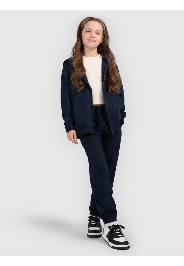 4f - 4F Spodnie dresowe joggery dziewczęce - granatowe 122 (6-7 lat). Okazja: na co dzień. Kolor: niebieski. Materiał: dresówka. Sezon: lato. Styl: casual