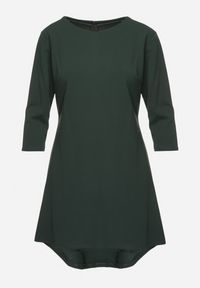 Born2be - Zielona Trapezowa Sukienka z Dłuższym Tyłem Gemirina. Okazja: na co dzień. Kolor: zielony. Typ sukienki: trapezowe. Styl: casual #2