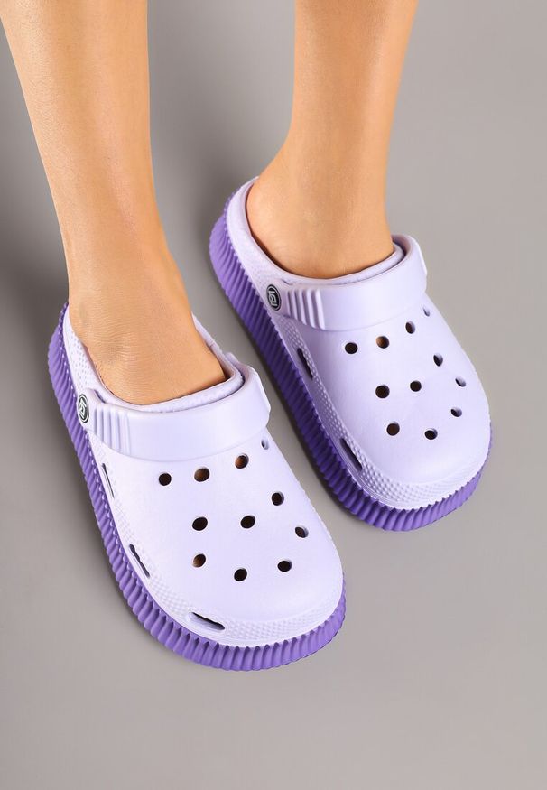 Born2be - Fioletowe Klapki z Paskiem Podtrzymującym Piętę Nimiassa. Okazja: na co dzień, na plażę. Kolor: fioletowy. Wzór: aplikacja. Sezon: lato. Styl: casual