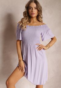 Renee - Fioletowa Sukienka Hiszpanka Mini z Wiskozy Folna. Typ kołnierza: dekolt hiszpanka. Kolor: fioletowy. Materiał: wiskoza. Sezon: lato. Długość: mini