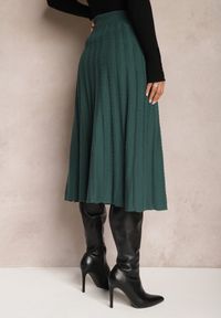 Renee - Ciemnozielona Dzianinowa Spódnica Trapezowa Midi Arion. Kolor: zielony. Materiał: dzianina. Styl: elegancki #4