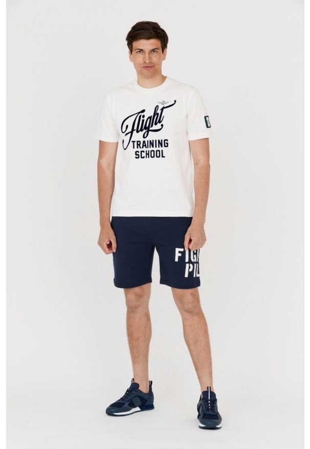 Aeronautica Militare - AERONAUTICA MILITARE Biały t-shirt męski. Kolor: biały. Długość rękawa: krótki rękaw. Długość: krótkie
