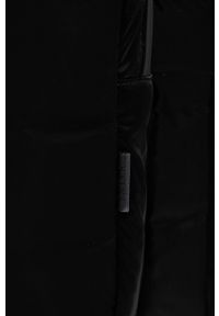 Rains Plecak 1383 Base Bag Mini Quilted kolor czarny duży gładki. Kolor: czarny. Wzór: gładki #4