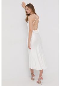 BARDOT - Bardot sukienka kolor biały maxi rozkloszowana. Kolor: biały. Materiał: tkanina. Długość rękawa: na ramiączkach. Typ sukienki: rozkloszowane. Długość: maxi #3