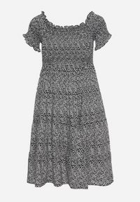 Born2be - Czarna Bawełniana Sukienka Typu Hiszpanka z Górą Marszczoną Gumkami z Falbanką Herira. Okazja: na co dzień, na spacer. Typ kołnierza: dekolt hiszpanka. Kolor: czarny. Materiał: bawełna. Długość rękawa: krótki rękaw. Typ sukienki: proste, dopasowane. Styl: casual, klasyczny #5