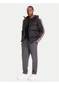 Guess Kurtka przejściowa Z5BL02 WFIQ2 Czarny Regular Fit. Kolor: czarny. Materiał: bawełna, syntetyk #4