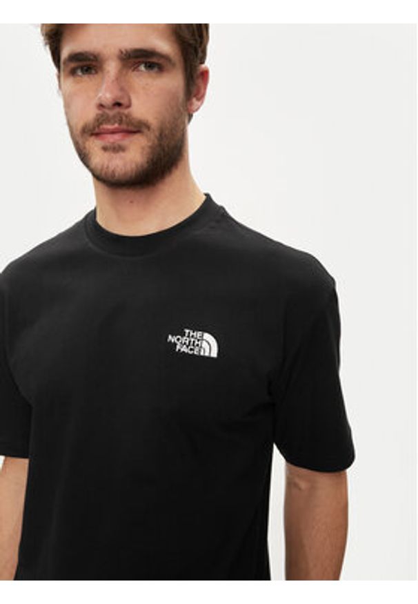 The North Face T-Shirt Simple Dome NF0A87NR Czarny Oversize. Kolor: czarny. Materiał: bawełna