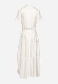 Born2be - Biała Sukienka Koszulowa o Rozkloszowanym Kroju z Paskiem w Talii Vimorise. Typ kołnierza: dekolt w kształcie V. Kolor: biały. Typ sukienki: koszulowe. Styl: elegancki #4