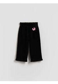 Reserved - Sztruksowe spodnie z zawieszką - czarny. Kolor: czarny. Materiał: sztruks #1