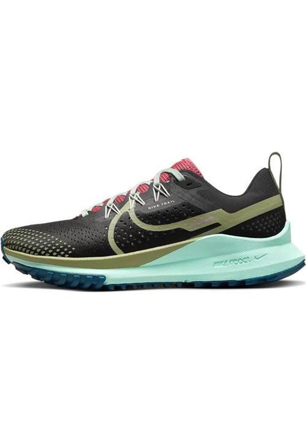 Buty do biegania damskie Nike W React Pegasus Trail 4. Zapięcie: sznurówki. Kolor: wielokolorowy. Materiał: syntetyk, tkanina, materiał. Szerokość cholewki: normalna. Sport: bieganie