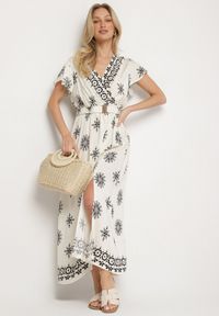 Born2be - Jasnobeżowa Sukienka w Ornamentalny Wzór z Elastycznym Paskiem Tosvanna. Okazja: na co dzień. Kolor: beżowy. Długość rękawa: krótki rękaw. Wzór: aplikacja. Typ sukienki: kopertowe, proste. Styl: klasyczny, casual, elegancki #5