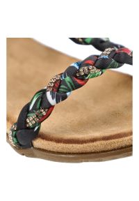 Czarne Sandały Artiker Stylowe Obuwie Damskie. Okazja: na co dzień. Zapięcie: pasek. Kolor: czarny. Materiał: tkanina. Wzór: paski, aplikacja. Sezon: lato. Styl: elegancki #7