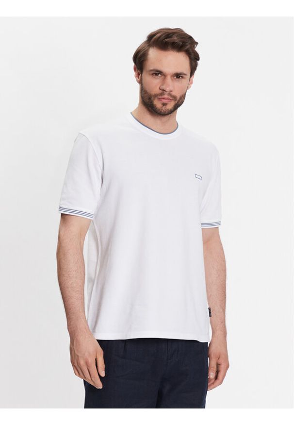 Sisley T-Shirt 3B2ZS102F Biały Regular Fit. Kolor: biały. Materiał: bawełna