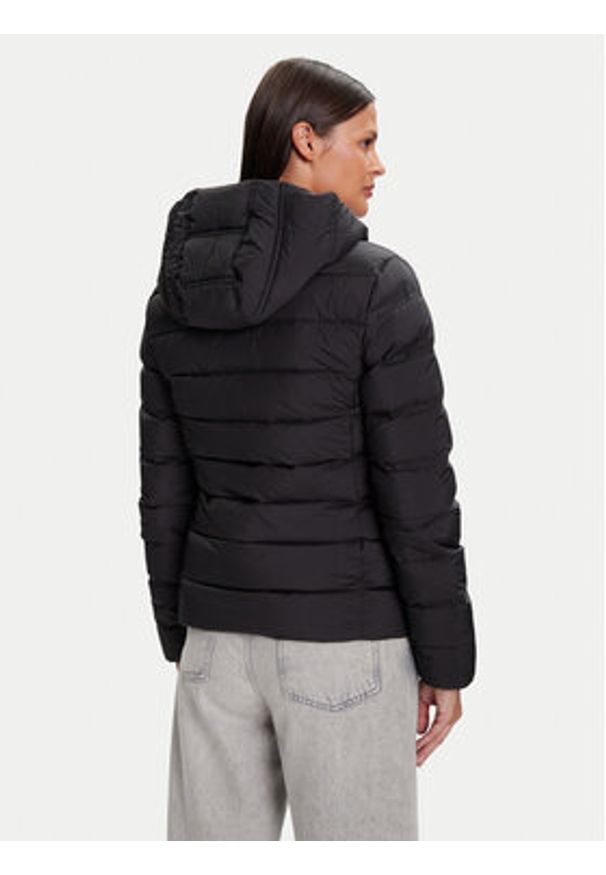 Tommy Jeans Kurtka puchowa DW0DW21617 Czarny Slim Fit. Kolor: czarny. Materiał: syntetyk