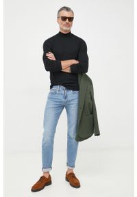 Calvin Klein sweter wełniany męski kolor czarny lekki z półgolfem. Okazja: na co dzień. Kolor: czarny. Materiał: wełna. Styl: casual #6