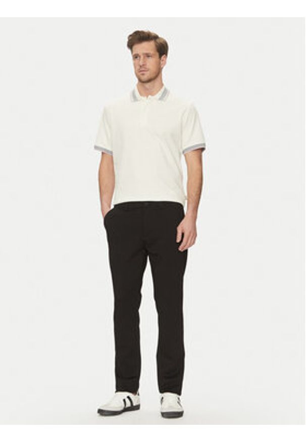 Blend Polo 20717916 Biały Regular Fit. Typ kołnierza: polo. Kolor: biały. Materiał: bawełna