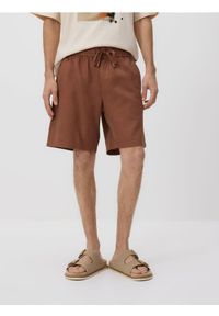 Reserved - Bawełniane szorty jogger - brązowy. Kolor: brązowy. Materiał: bawełna