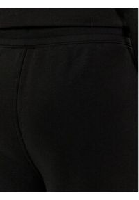 Calvin Klein Szorty sportowe Nano Logo K10K112689 Czarny Regular Fit. Kolor: czarny. Materiał: bawełna. Styl: sportowy
