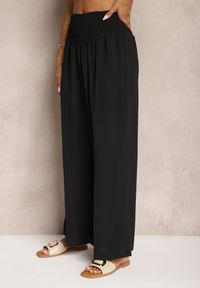 Renee - Czarne Spodnie Kuloty High Waist z Gumką w Talii Lipadre. Stan: podwyższony. Kolor: czarny. Długość: krótkie #4