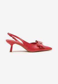 Renee - Czerwone Sandały Vices na Kaczuszce Slingback z Kokardą i Nitami Fennadia. Okazja: na co dzień, na spacer. Zapięcie: sprzączka. Kolor: czerwony. Materiał: jeans. Obcas: na szpilce. Styl: klasyczny, elegancki, casual. Wysokość obcasa: średni #6