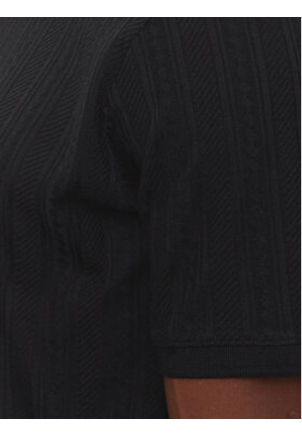 Selected Homme Polo 16094575 Czarny Regular Fit. Typ kołnierza: polo. Kolor: czarny. Materiał: bawełna