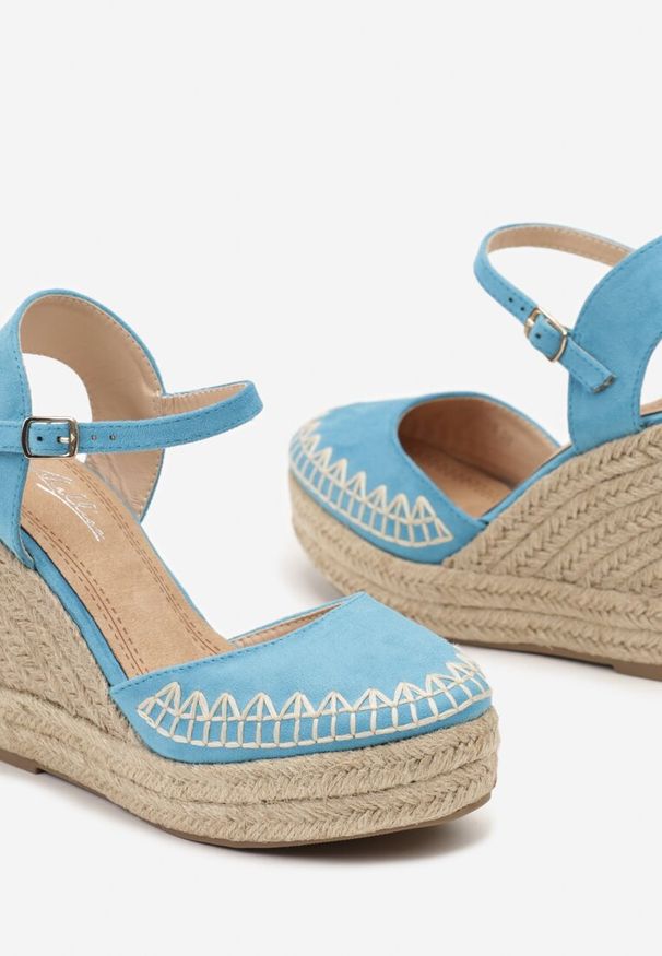 Renee - Niebieskie Sandały Typu Espadryle na Koturnie z Jutową Plecionką Missarae. Okazja: na co dzień. Kolor: niebieski. Sezon: lato. Obcas: na koturnie. Styl: elegancki, wakacyjny, casual