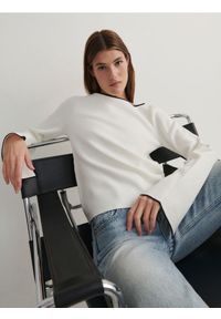 Reserved - Sweter oversize - złamana biel. Materiał: dzianina, wiskoza #1