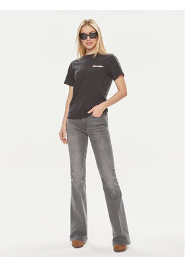 Wrangler T-Shirt 112350315 Czarny Regular Fit. Kolor: czarny. Materiał: bawełna