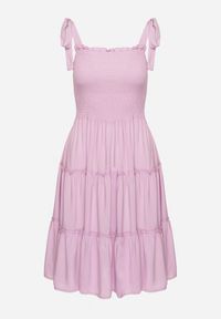 Born2be - Fioletowa Rozkloszowana Sukienka z Wiskozą na Wiązanych Ramiączkach Aralisse. Okazja: na co dzień. Typ kołnierza: dekolt kwadratowy. Kolor: fioletowy. Materiał: wiskoza. Długość rękawa: na ramiączkach. Typ sukienki: rozkloszowane. Styl: klasyczny, casual #4