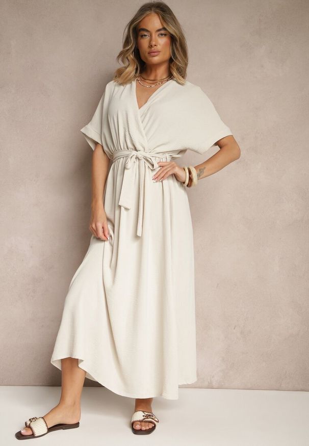 Renee - Beżowa Rozkloszowana Sukienka z Bawełną i Paskiem Lunapinia. Okazja: na co dzień. Kolor: beżowy. Materiał: bawełna. Styl: casual