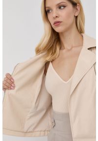 Liu Jo ramoneska WA2554.E0392 damska kolor beżowy przejściowa. Okazja: na co dzień. Kolor: beżowy. Materiał: materiał. Wzór: gładki. Styl: casual #3