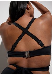 bonprix - Bikini bustier (2 części). Kolor: czarny