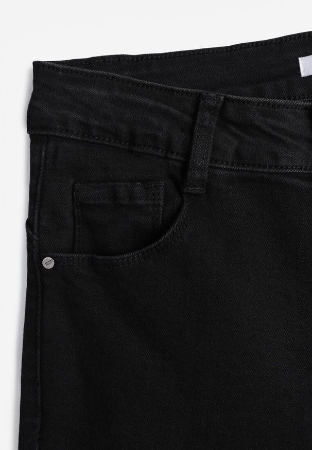 Renee - Czarne Jeansy o Fasonie Skinny Push Up Vosea. Kolor: czarny. Styl: elegancki