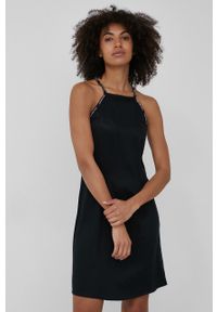 Calvin Klein Jeans sukienka J20J218349.PPYY kolor czarny mini rozkloszowana. Kolor: czarny. Materiał: tkanina. Długość rękawa: na ramiączkach. Wzór: gładki. Typ sukienki: rozkloszowane. Długość: mini #4