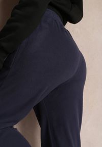 Renee - Granatowe Spodnie Dresowe Nophias. Kolor: niebieski. Materiał: dresówka. Długość: długie