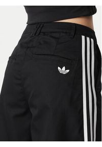 Adidas - adidas Spodnie materiałowe Tailored KS9370 Czarny Loose Fit. Kolor: czarny. Materiał: bawełna #3
