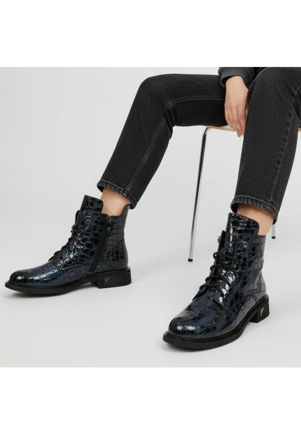 Niebieskie Botki S.Barski Modne Obuwie Damskie. Zapięcie: sznurówki. Kolor: niebieski. Materiał: lakier, skóra, materiał. Styl: klasyczny, elegancki