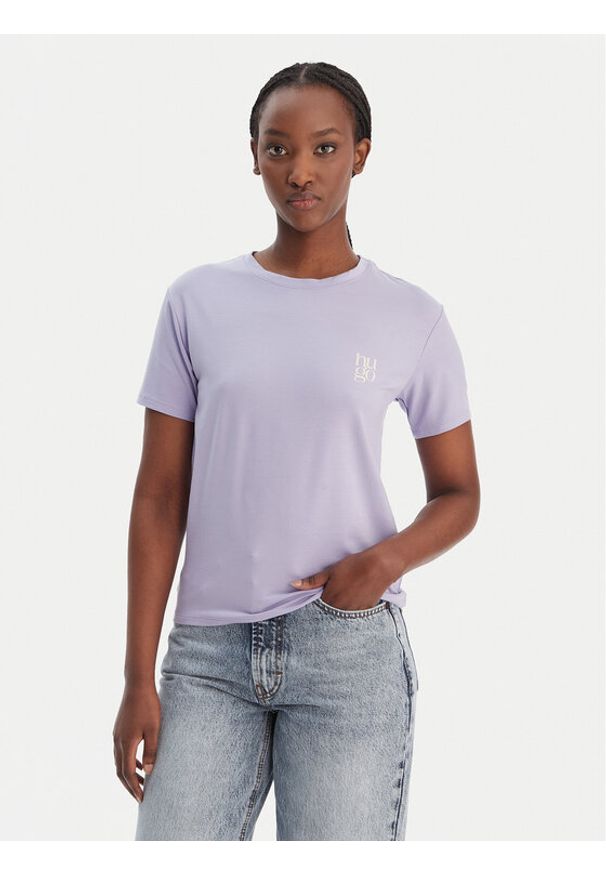 Hugo - HUGO T-Shirt 50556981 Fioletowy Regular Fit. Kolor: fioletowy. Materiał: syntetyk