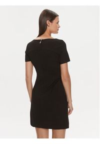 Guess Sukienka codzienna W4RK15 KBJP2 Czarny Regular Fit. Okazja: na co dzień. Kolor: czarny. Materiał: wiskoza. Typ sukienki: proste. Styl: casual