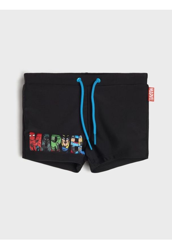 Sinsay - Kąpielówki z nadrukiem Marvel - czarny. Kolor: czarny. Wzór: nadruk, motyw z bajki