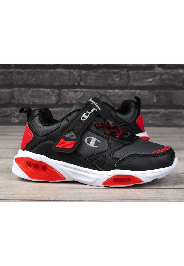 Buty chłopięce sportowe Champion WAVE B PS. Kolor: czarny, biały, czerwony, wielokolorowy
